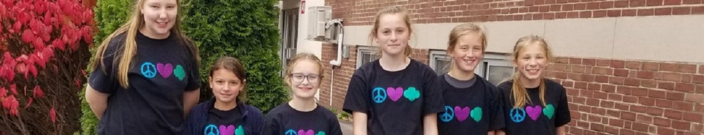 Fuller School Girl Scouts help with recycling