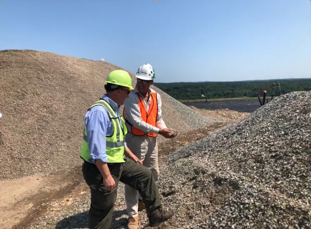 Ivar Martin (right) at a glass crush